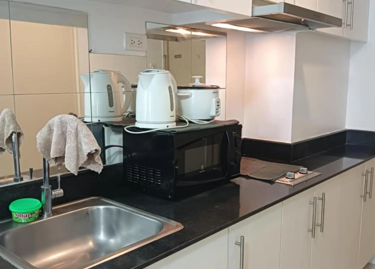 Sea Residences At Yohan'S Place Manila Philippines